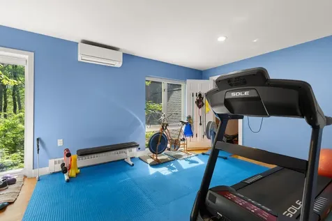 27 Lee Farm Road Hancock NH 03449