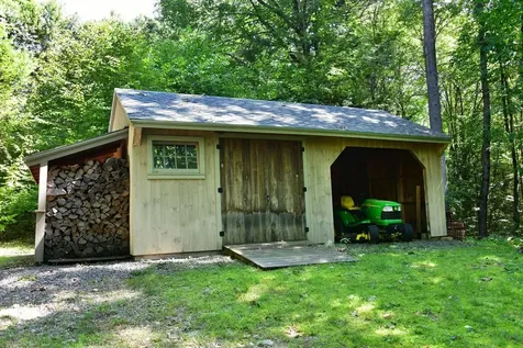 27 Lee Farm Road Hancock NH 03449