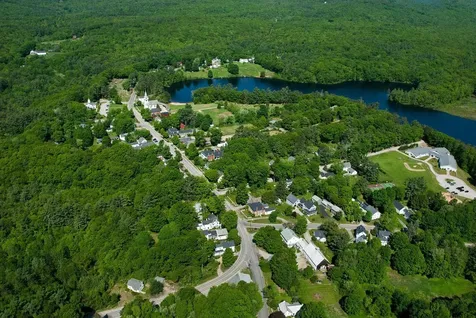 27 Lee Farm Road Hancock NH 03449