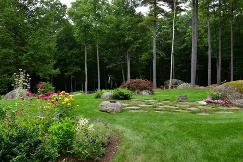 27 Lee Farm Road Hancock NH 03449