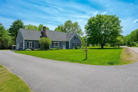 32 Palm Drive Greenland NH 03840