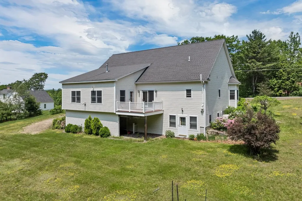 85 Blueberry Hill Road Meredith NH 03253