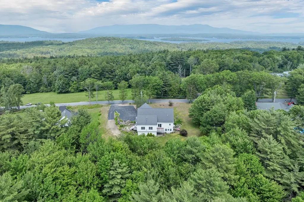 85 Blueberry Hill Road Meredith NH 03253