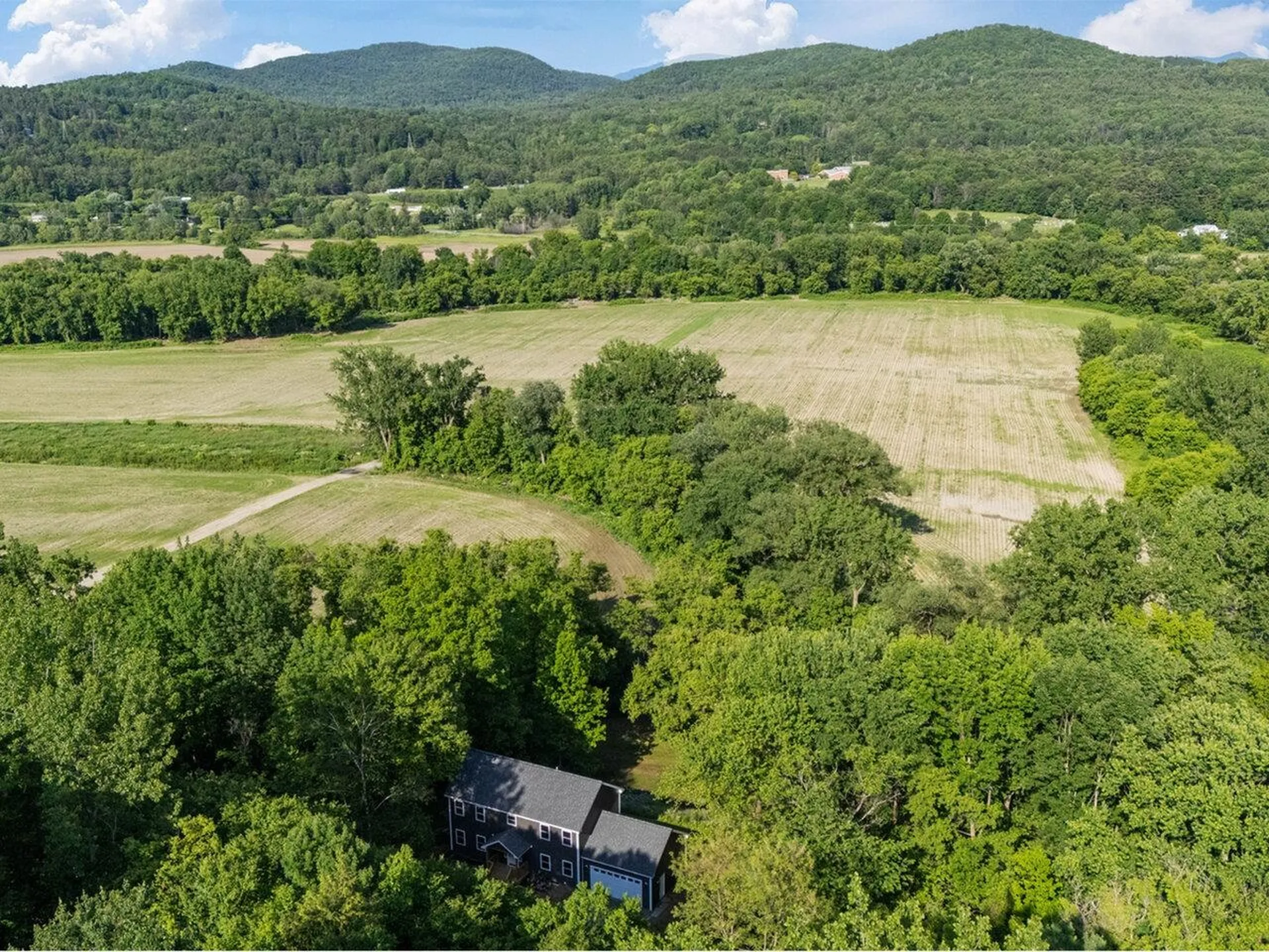 1061 Johnnie Brook Road Richmond VT 05477