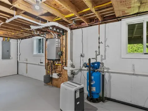 1061 Johnnie Brook Road Richmond VT 05477