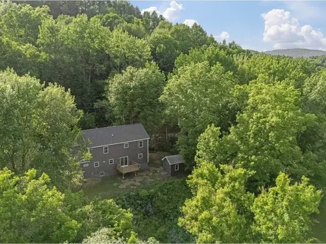 1061 Johnnie Brook Road Richmond VT 05477