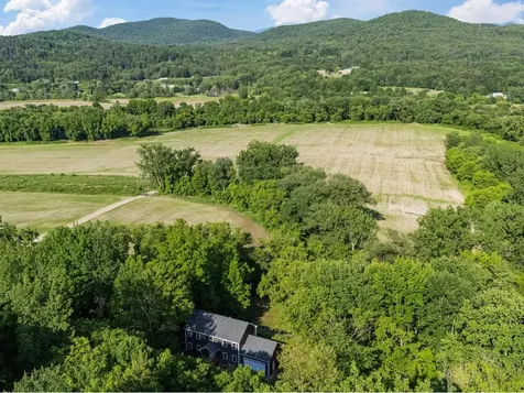 1061 Johnnie Brook Road Richmond VT 05477