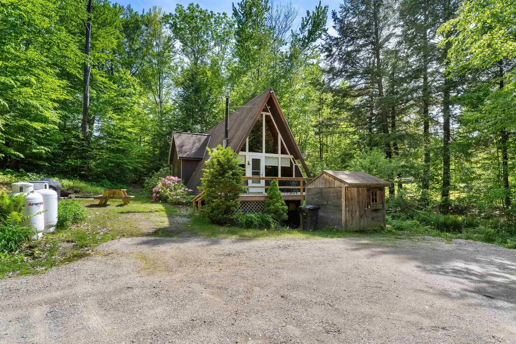 11 Island Drive Madison NH 03849