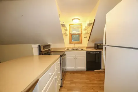 63 Mill Road Kingston NH 03848
