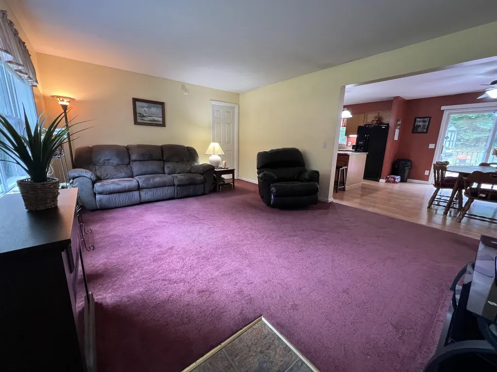 30 Winter Road Hillsborough NH 03244