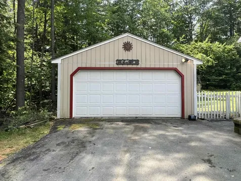 30 Winter Road Hillsborough NH 03244