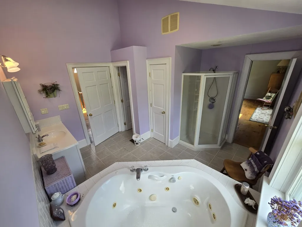 564 Main Street Fremont NH 03044