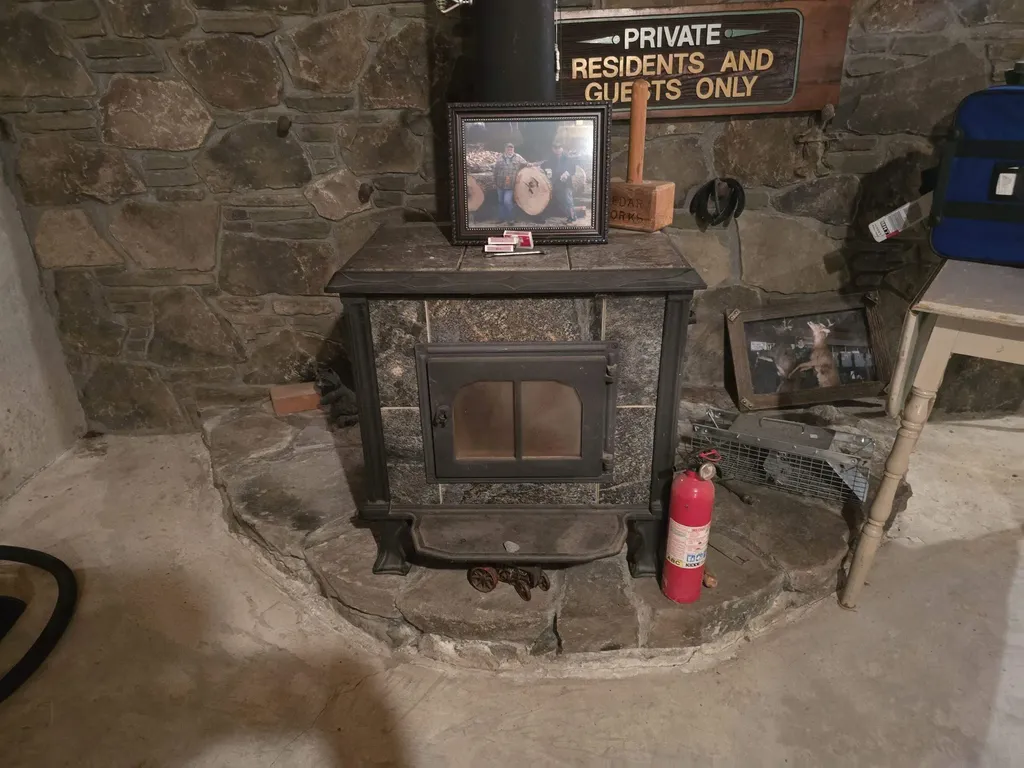 564 Main Street Fremont NH 03044