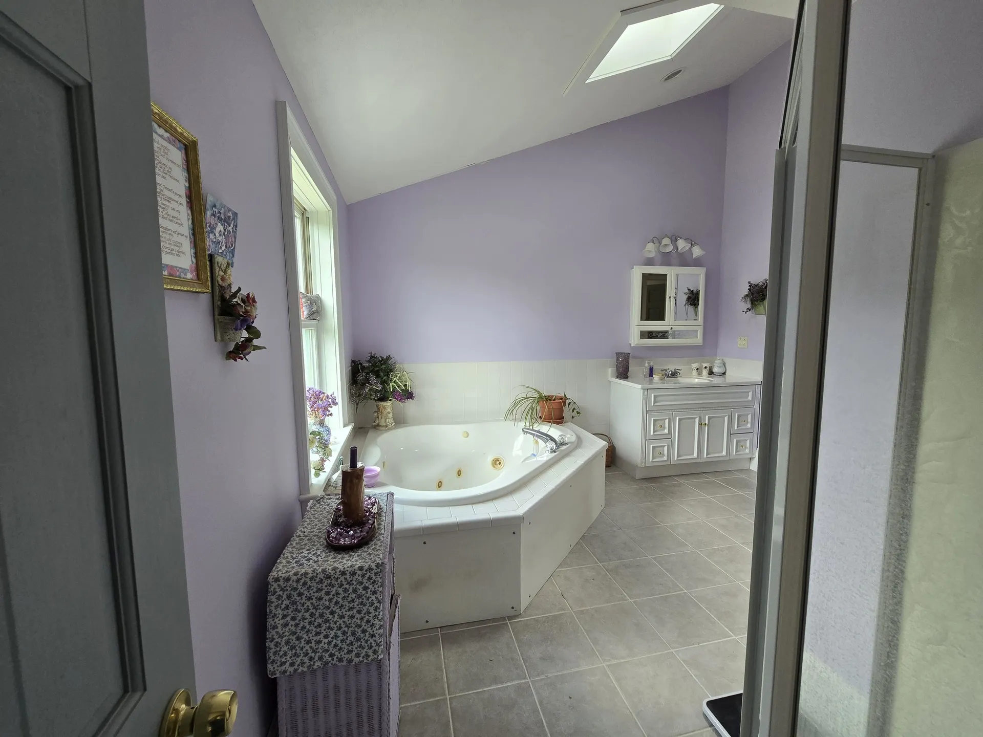 564 Main Street Fremont NH 03044