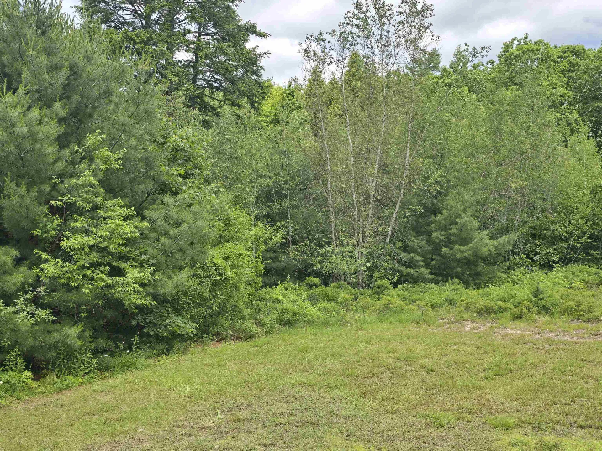 564 Main Street Fremont NH 03044