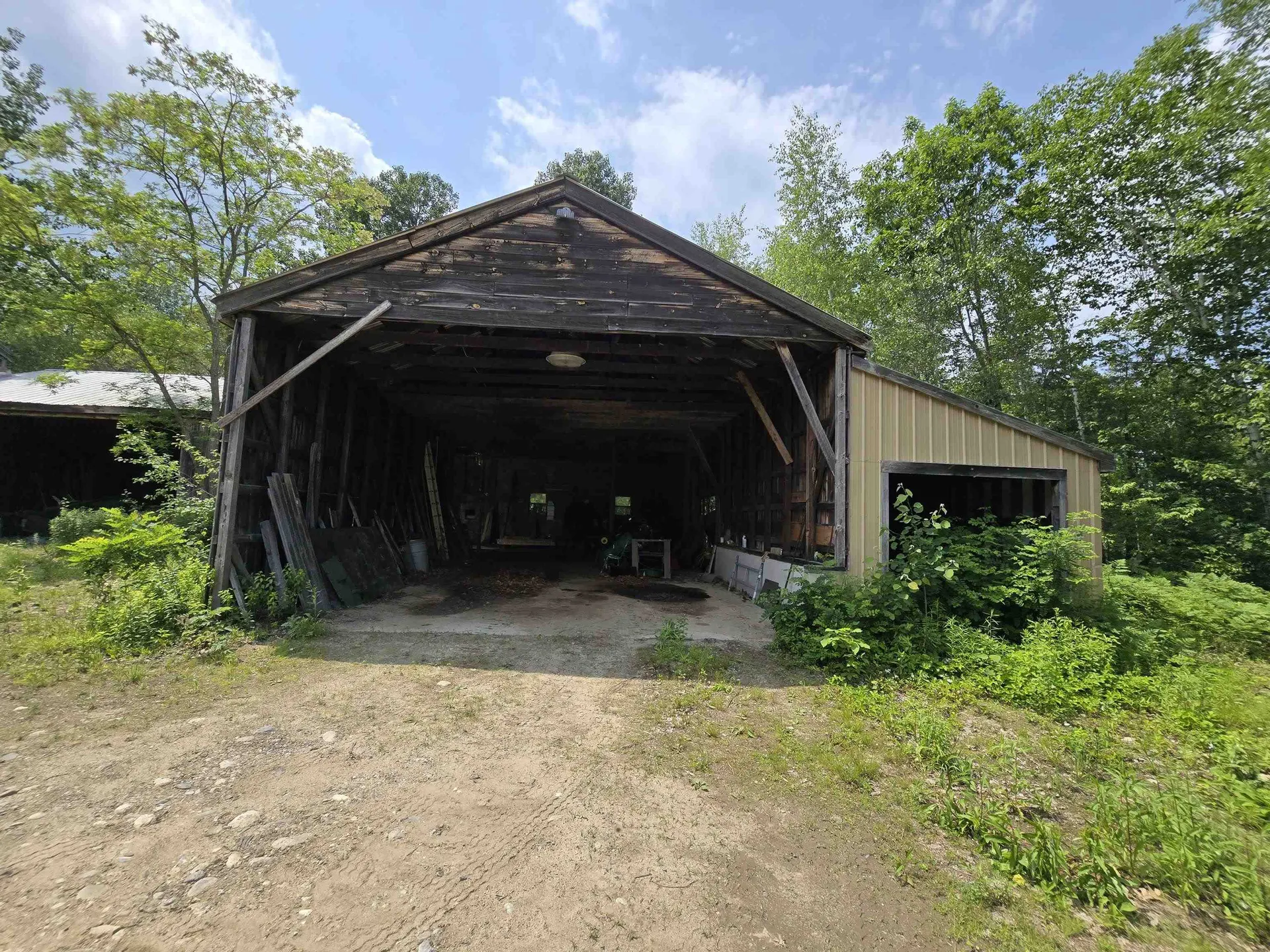 564 Main Street Fremont NH 03044