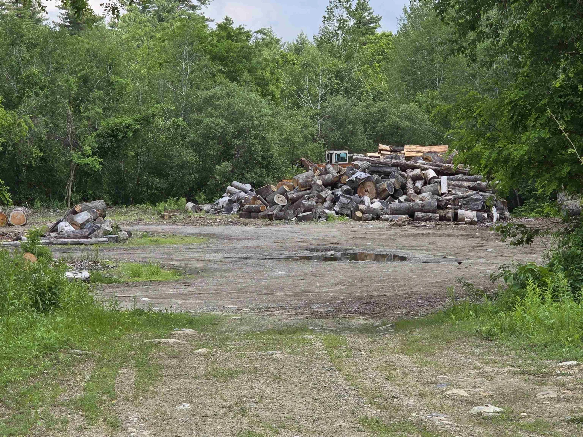 564 Main Street Fremont NH 03044