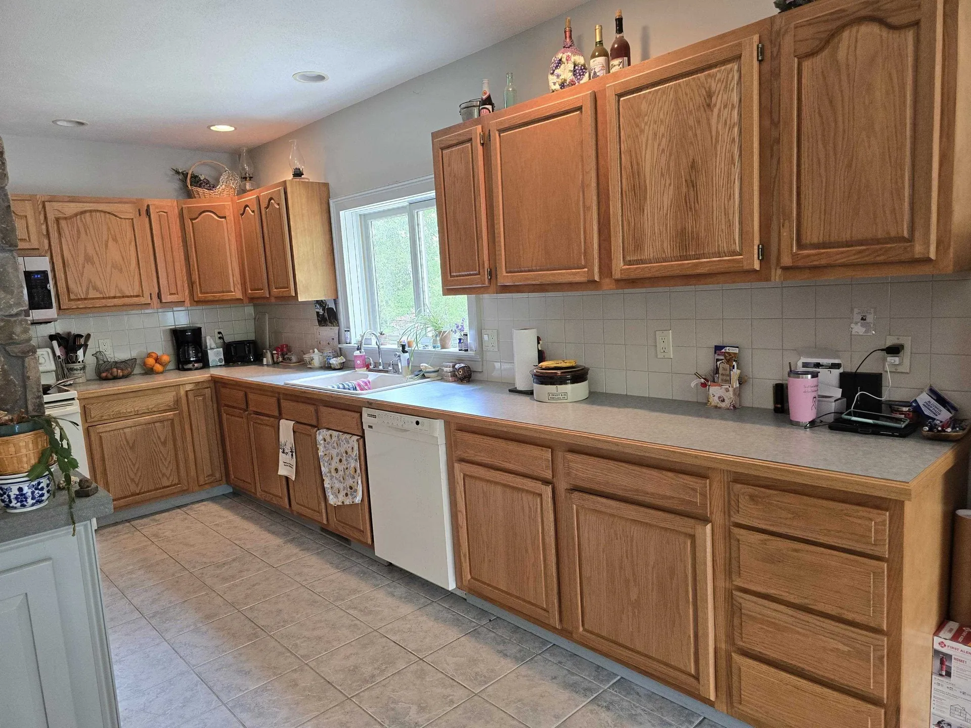 564 Main Street Fremont NH 03044