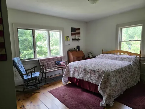 564 Main Street Fremont NH 03044