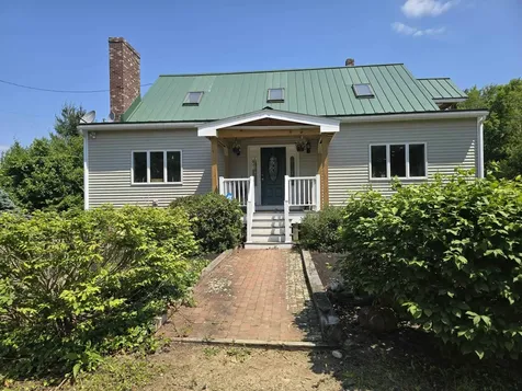 564 Main Street Fremont NH 03044