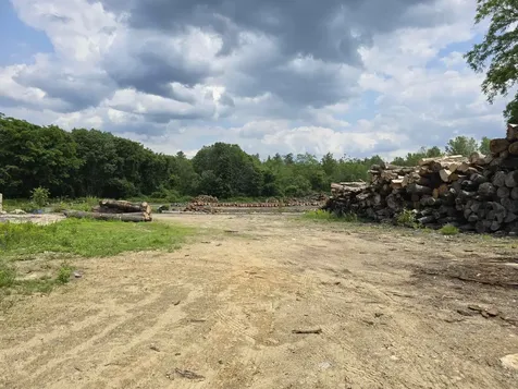 564 Main Street Fremont NH 03044