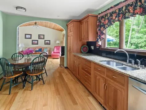 51 Old Sawmill Road Colchester VT 05446