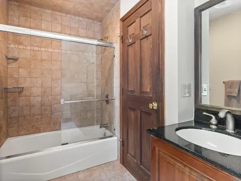 51 Old Sawmill Road Colchester VT 05446