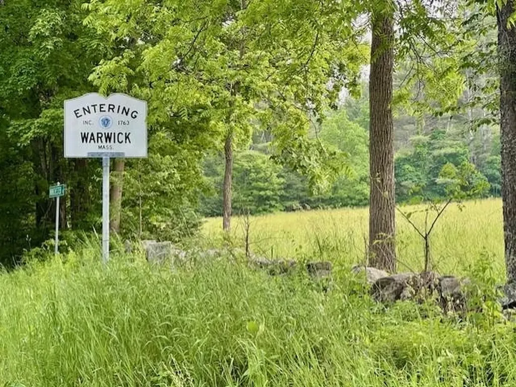 679 Warwick Road Winchester NH 03470