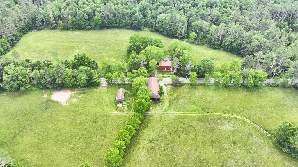 679 Warwick Road Winchester NH 03470