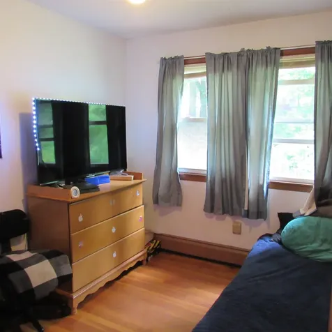 129 Chestnut Street Claremont NH 03743
