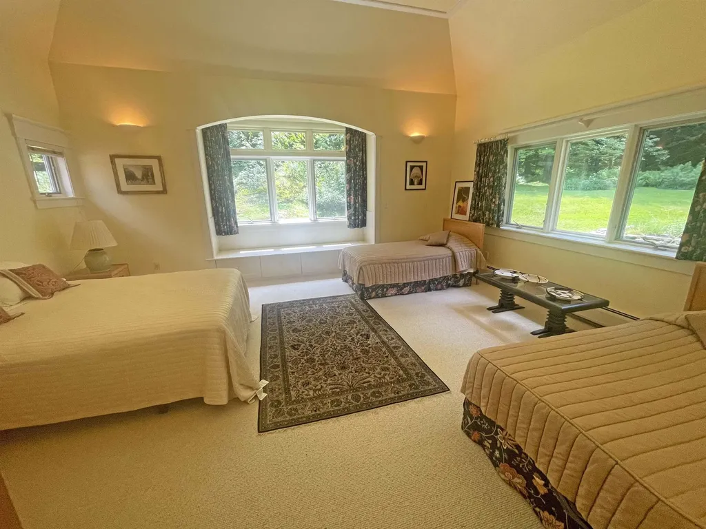 19 Fuller Farm Road Warren VT 05674