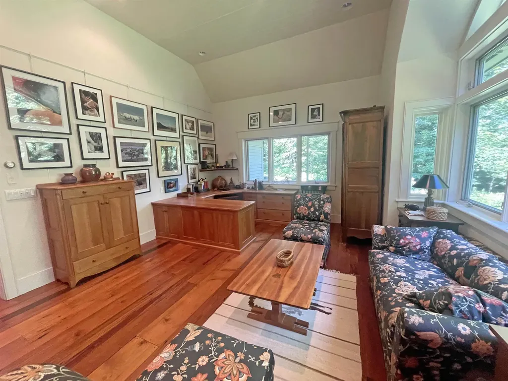 19 Fuller Farm Road Warren VT 05674