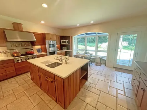 19 Fuller Farm Road Warren VT 05674