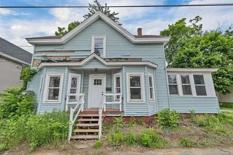 75 School Street Franklin NH 03235