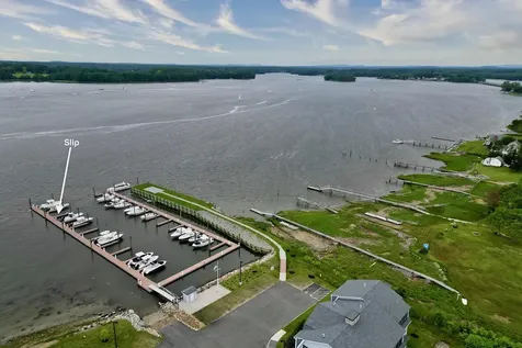 14 Little Bay Drive Dover NH 03820