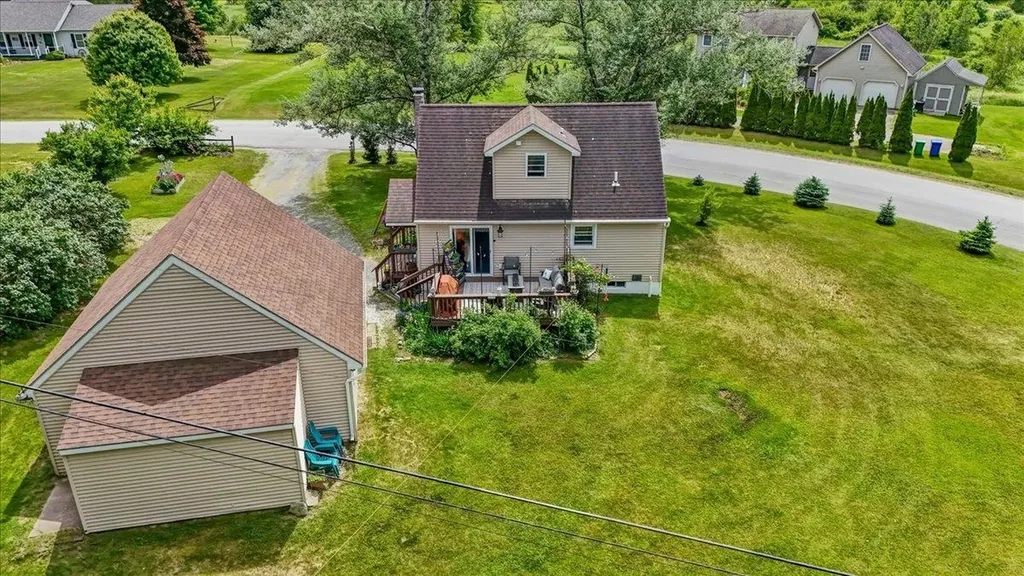 1588 Sandy Birch Road Georgia VT 05468