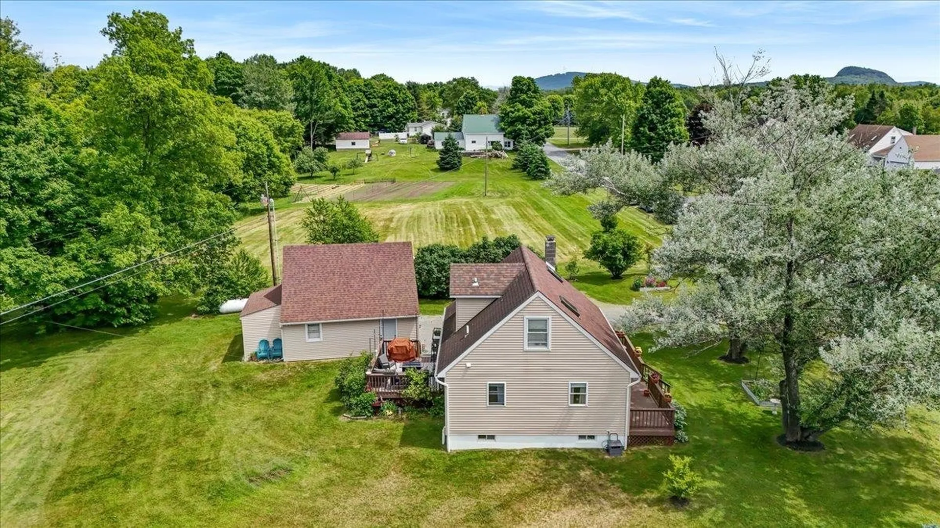 1588 Sandy Birch Road Georgia VT 05468