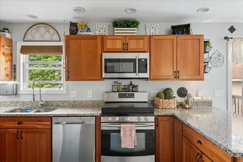 1588 Sandy Birch Road Georgia VT 05468