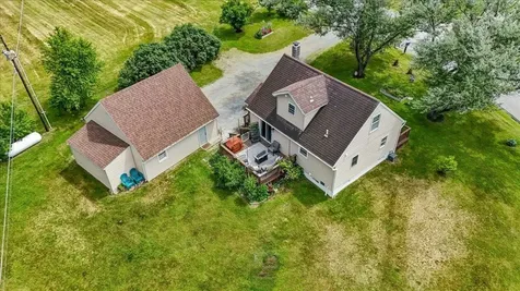 1588 Sandy Birch Road Georgia VT 05468