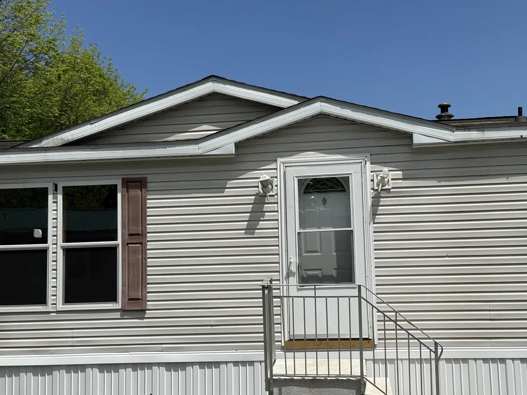 115 Railroad Street Williamstown VT 05679