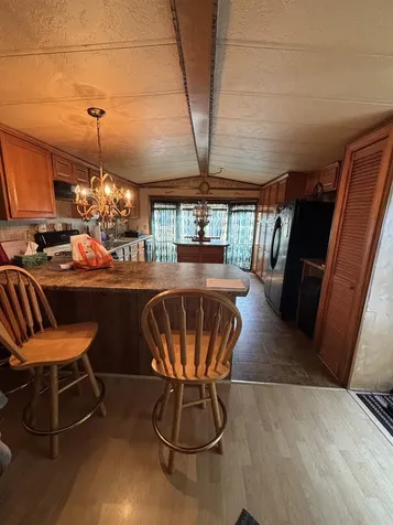 15 James Street Derry NH 03038-4526