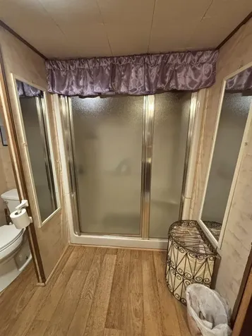 15 James Street Derry NH 03038-4526