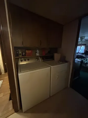 15 James Street Derry NH 03038-4526