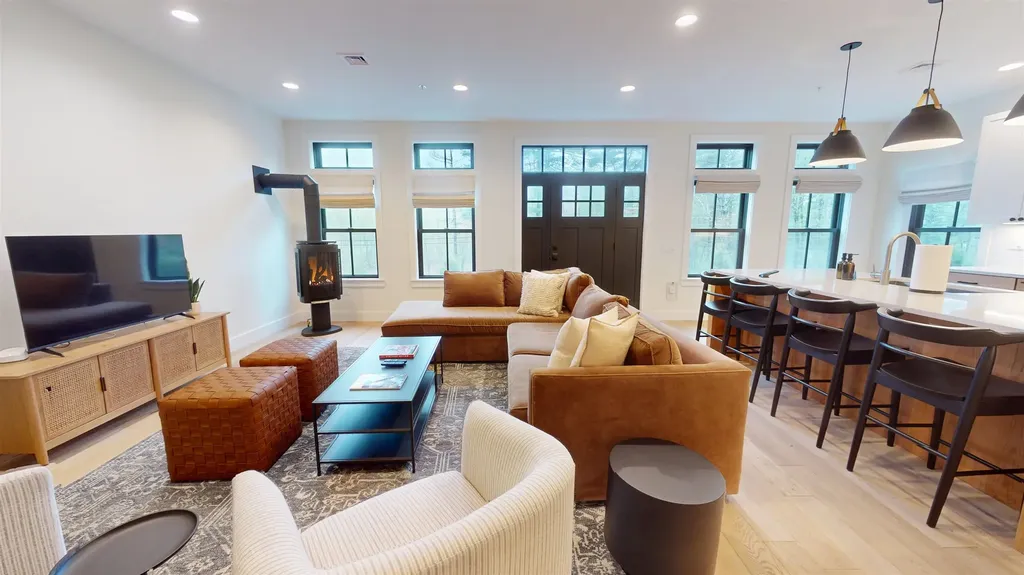 3148 Mountain Road Stowe VT 05672