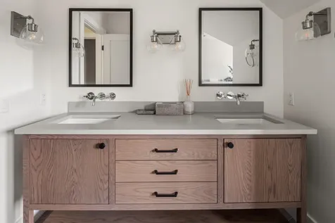 3148 Mountain Road Stowe VT 05672