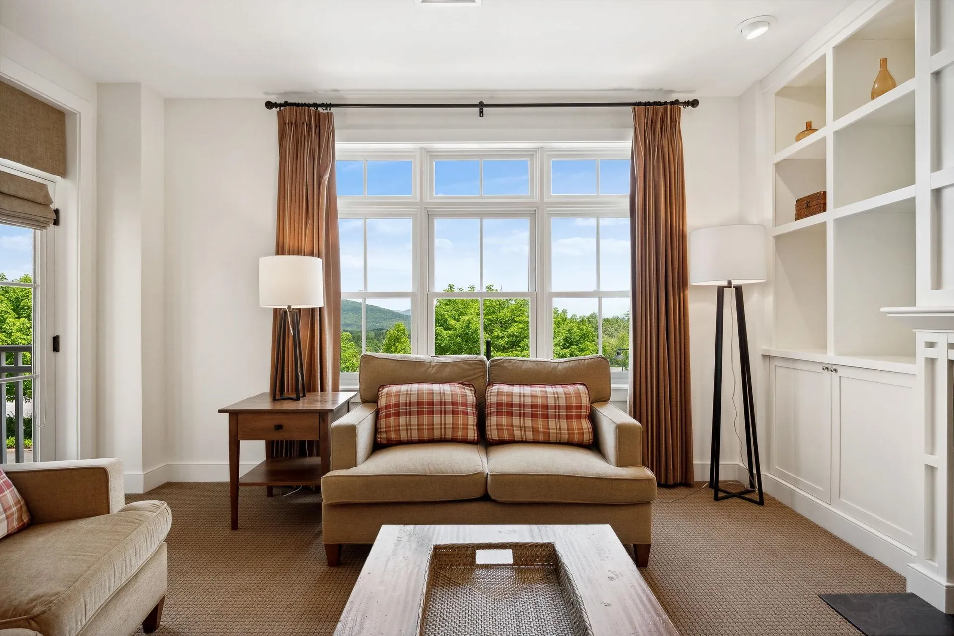 102 Forest Drive Warren VT 05674