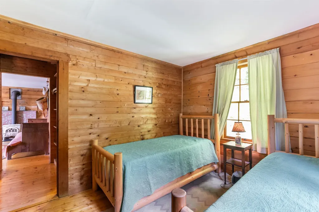 1048 Cottage Road Averill VT 05903