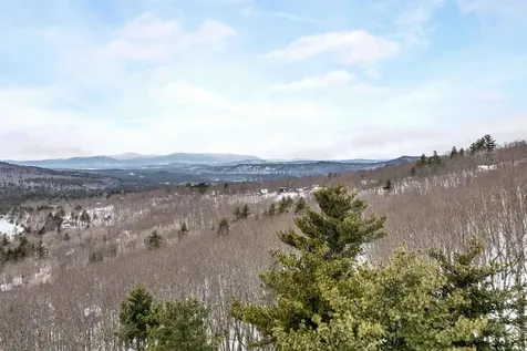 25 Upper Lakeview Drive Madison NH 03849