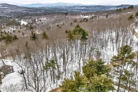 25 Upper Lakeview Drive Madison NH 03849