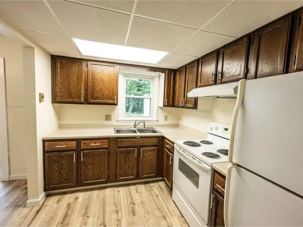 86 Pinecrest Drive Essex VT 05452